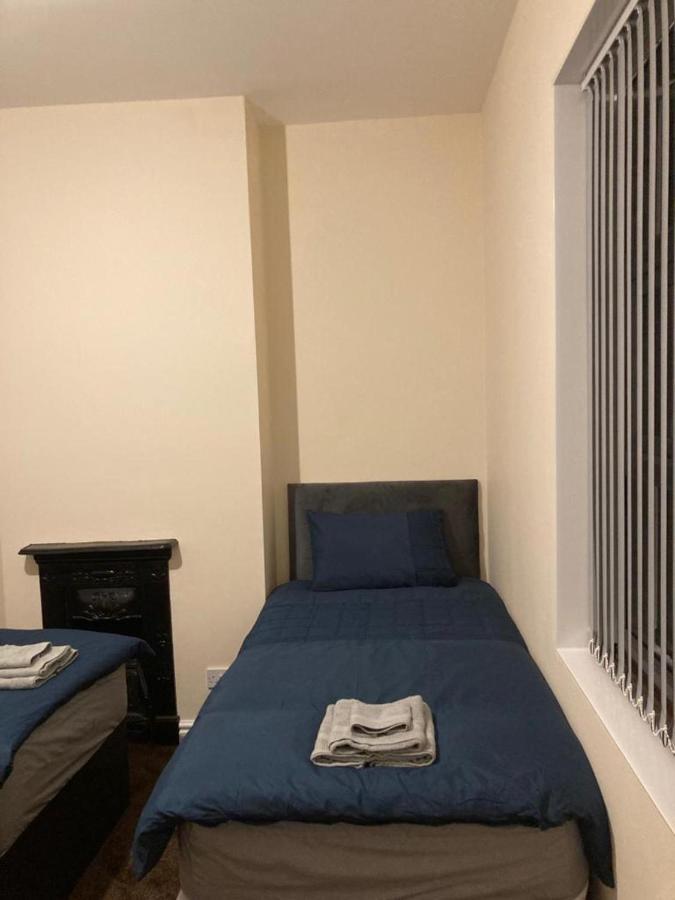 Homely 3-Bed House In Bham 15 Min From City Centre Μπέρμιγχαμ Εξωτερικό φωτογραφία